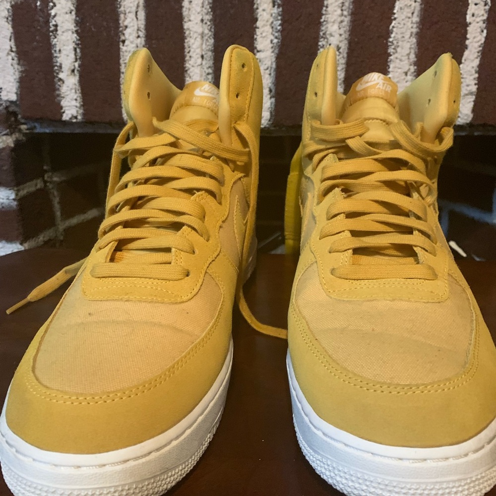 NIKE AIR FORCE 1’s